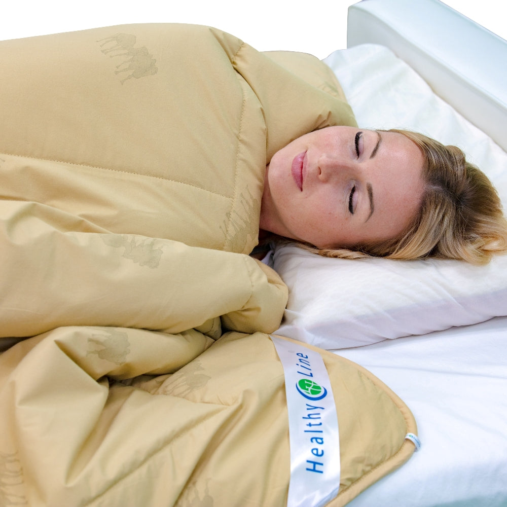 Winter comforter made with natural camel hair for superior heat regulation