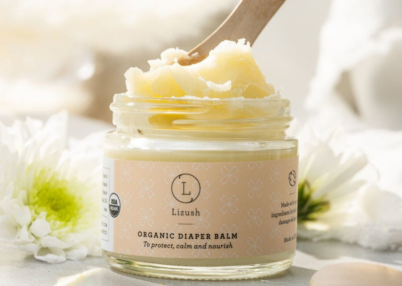 new baby born gift with ORGANIC gift box filled with rich organic products.