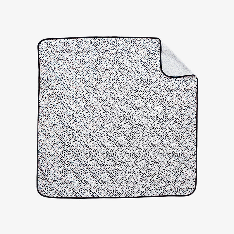 BapronBaby® Splash Mat in Organic Dots / Large Waterproof Pad to Catch Highchair Mess