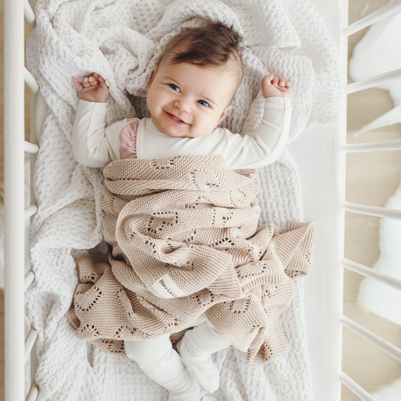 Heart Knit Organic Cotton Baby Blanket – Cozy Comfort