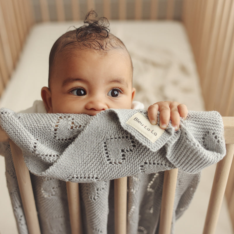 Heart Knit Organic Cotton Baby Blanket – Cozy Comfort
