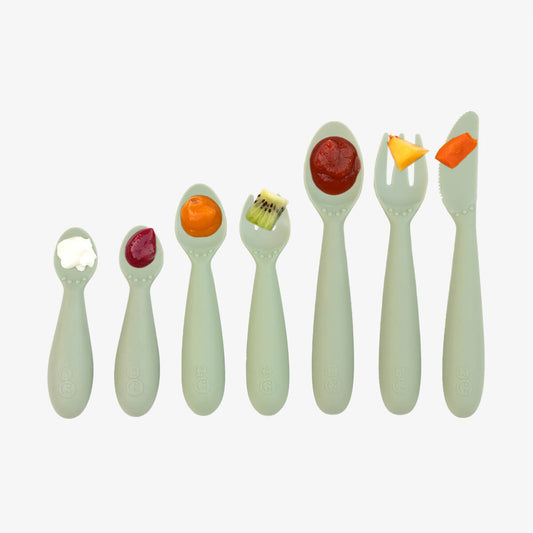 Developmental Utensil Set – Smart Self-Feeding Tools from Baby to Preschool by ezpz