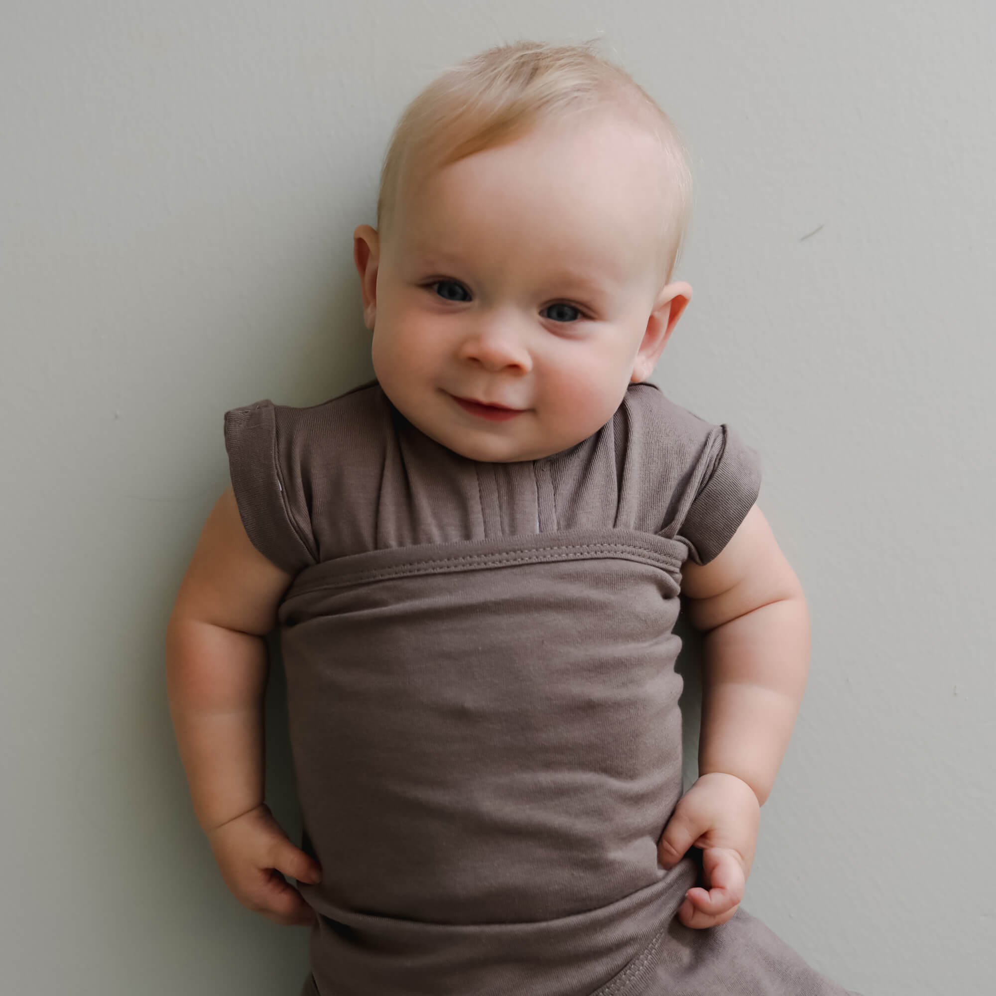 2-Stage Swaddle Bundle embe