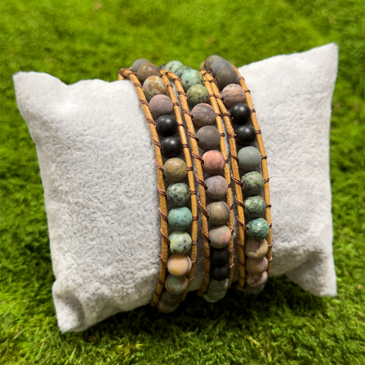 African Turquoise and Red Turquoise Bracelet with Zinc Alloy and Onyx Beads