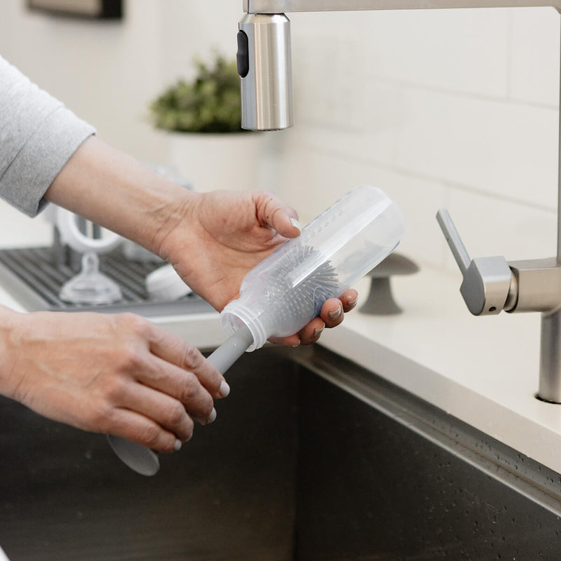 Bottle Brush – Safe, Smart Cleaning for Baby Gear by ezpz 