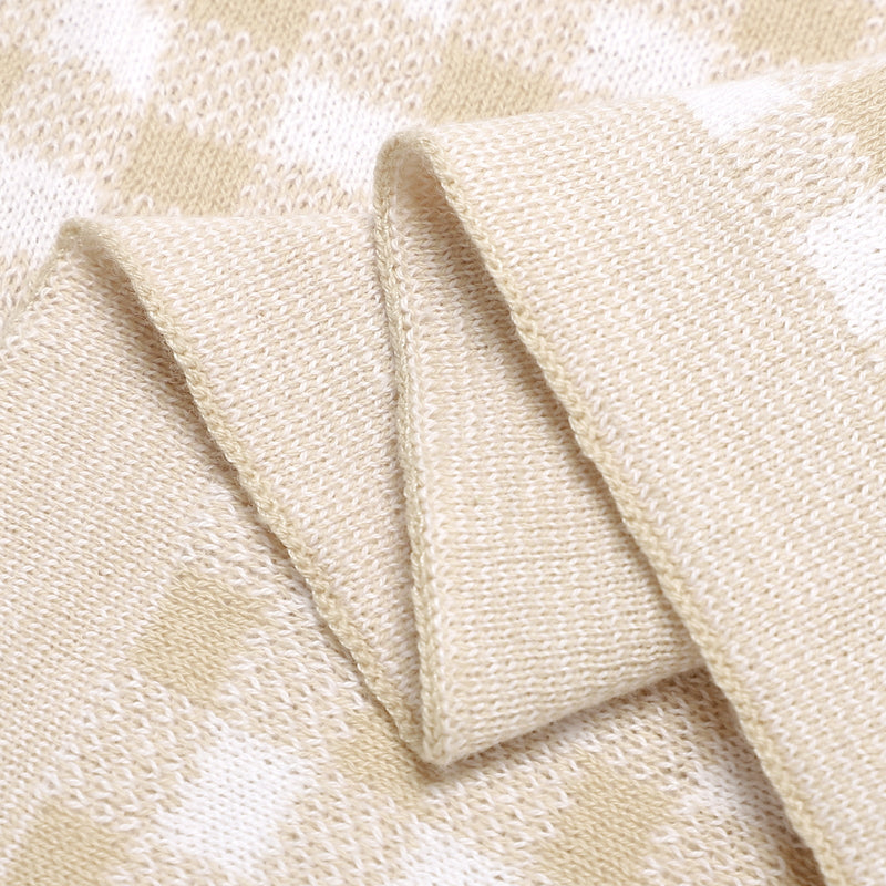 Checkered Organic Knit Baby Blanket – Cozy & Stylish