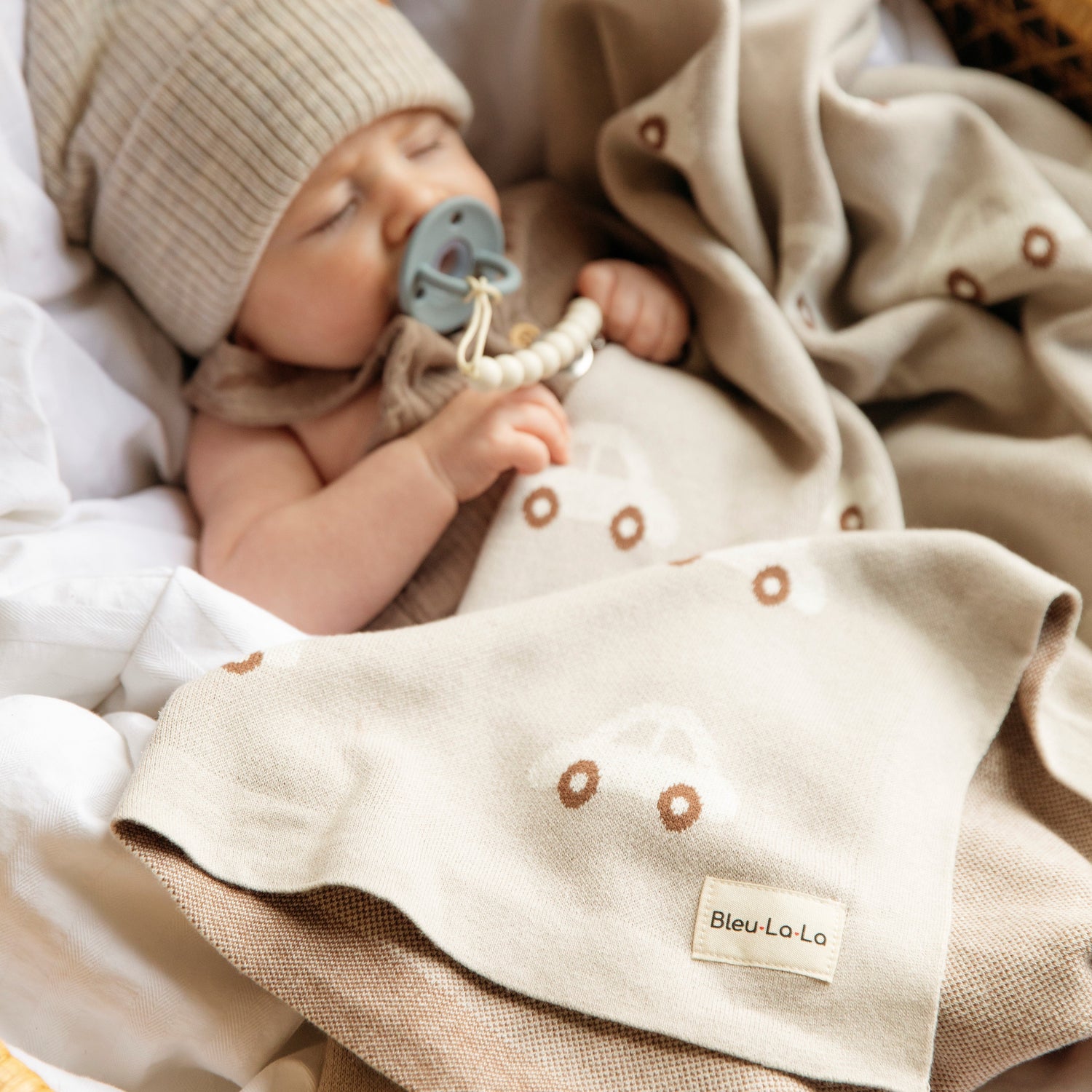 Cozy Cotton Knit Car Swaddle Blanket for Babies – by Bleu La La