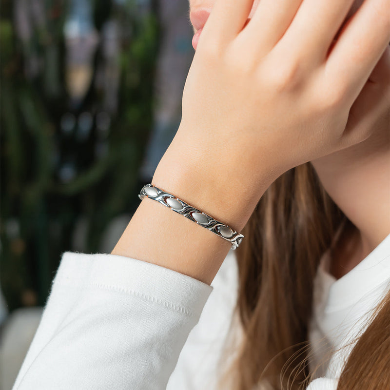 Stainless Steel Energy Bracelet 4-in-1 Silver color Model B006S with magnets, negative ions, far-infrared rays, and germanium for energy and wellness 