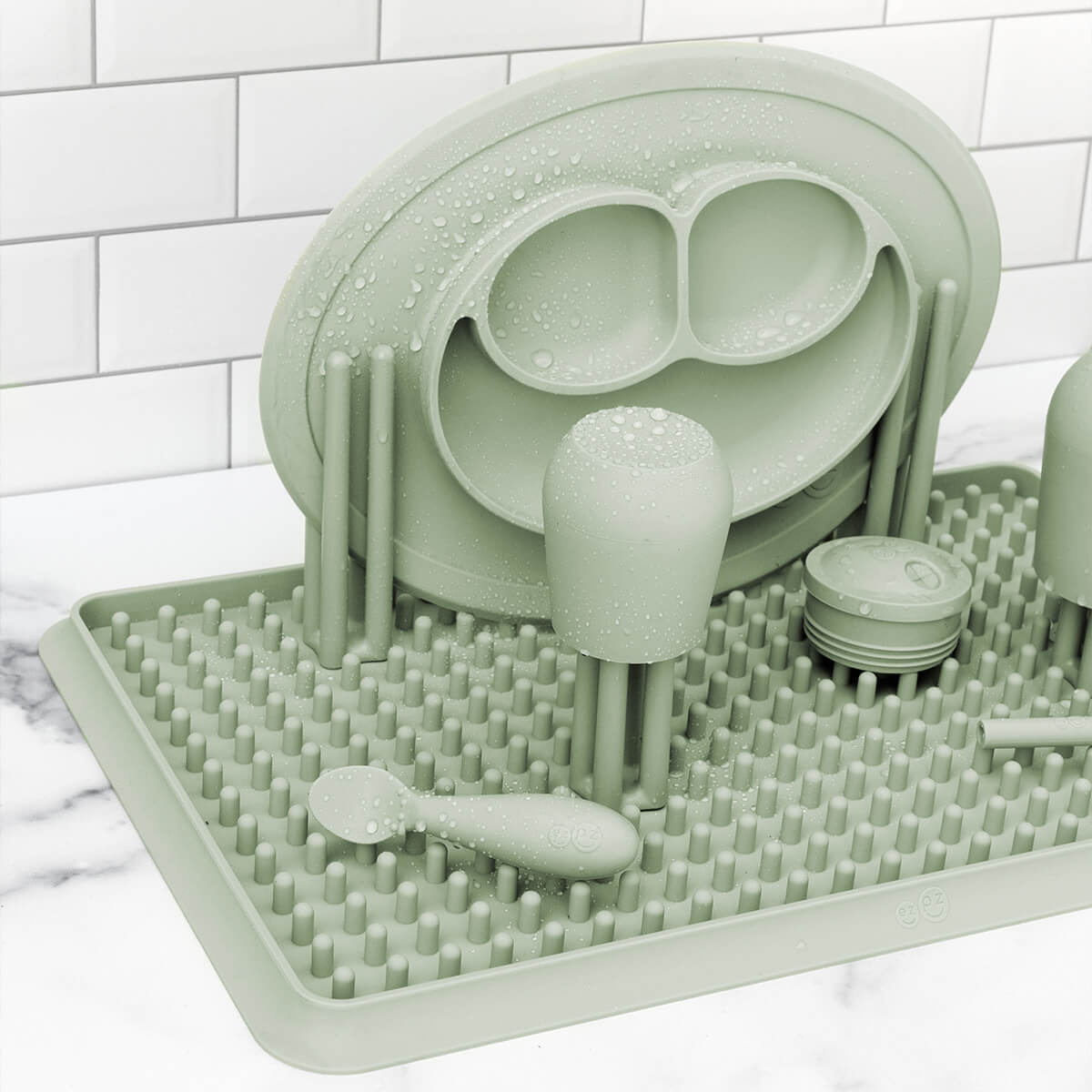 Drying Rack in Sage #color_sage / Drying Rack – Chic & Customizable Counter Organizer for Baby Gear by ezpz 