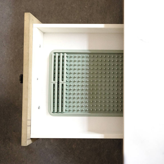 Drying Rack in Sage #color_sage / Drying Rack – Chic & Customizable Counter Organizer for Baby Gear by ezpz 