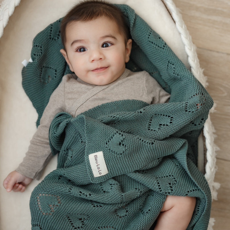 Heart Knit Organic Cotton Baby Blanket – Cozy Comfort