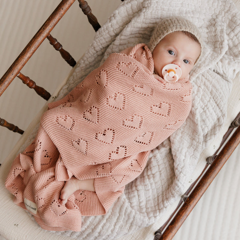 Heart Knit Organic Cotton Baby Blanket – Cozy Comfort