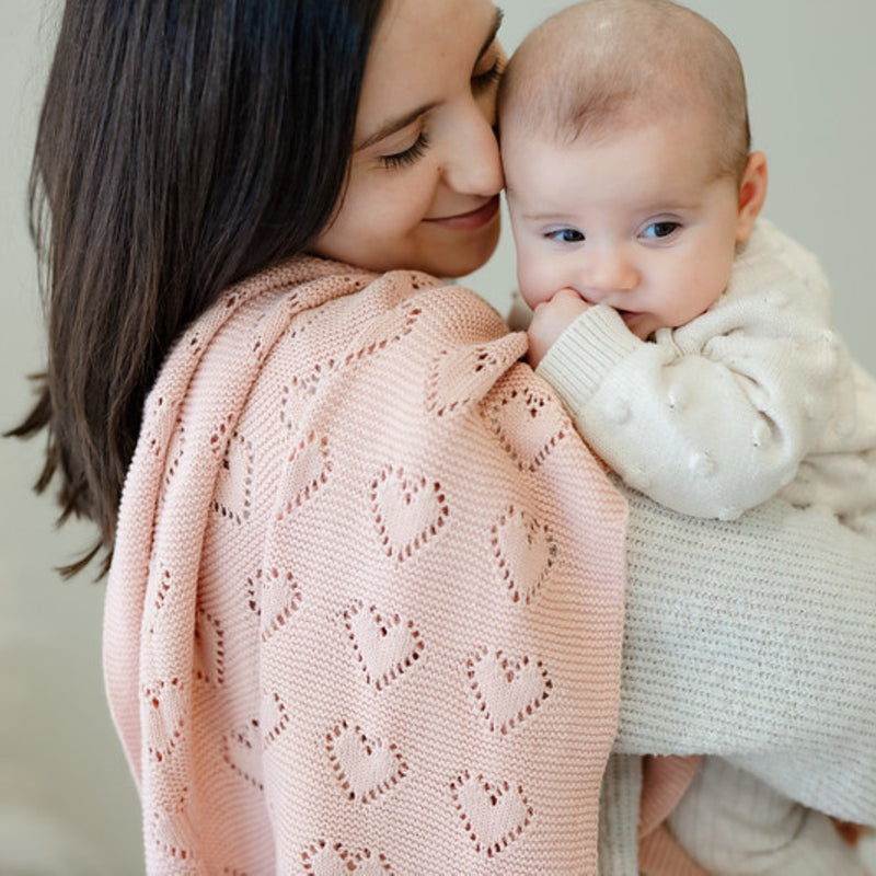 Heart Knit Organic Cotton Baby Blanket – Cozy Comfort
