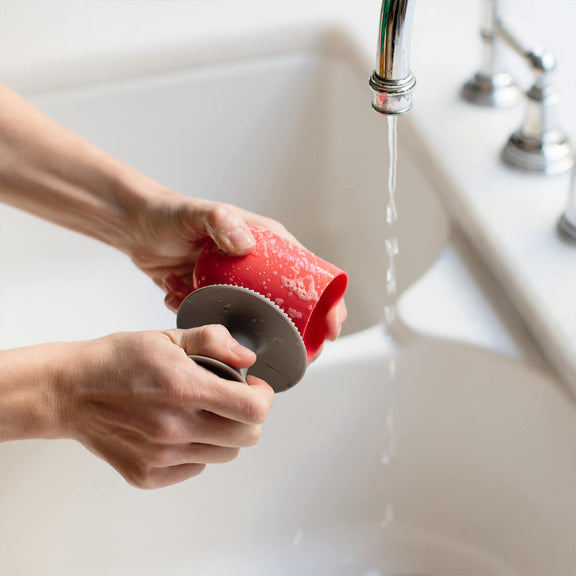 Mushroom Sponge – Gentle Clean, Happy Routine by ezpz