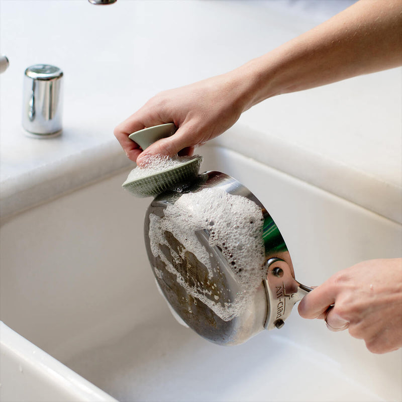 Mushroom Sponge – Gentle Clean, Happy Routine by ezpz