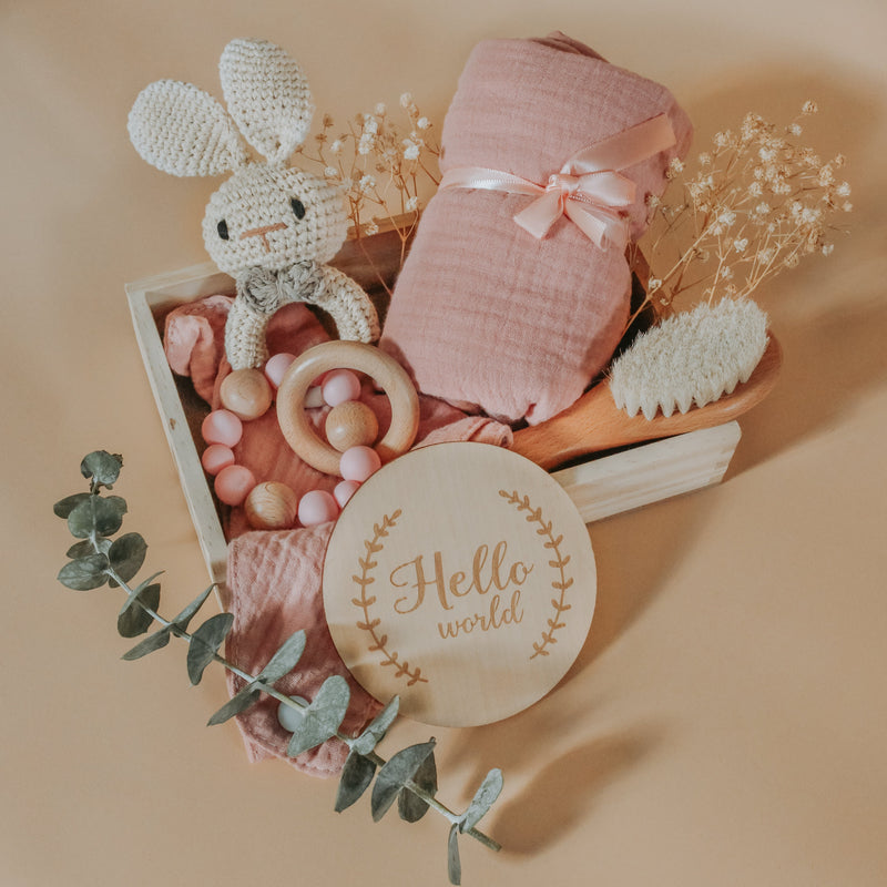 Newborn Gift Box embe