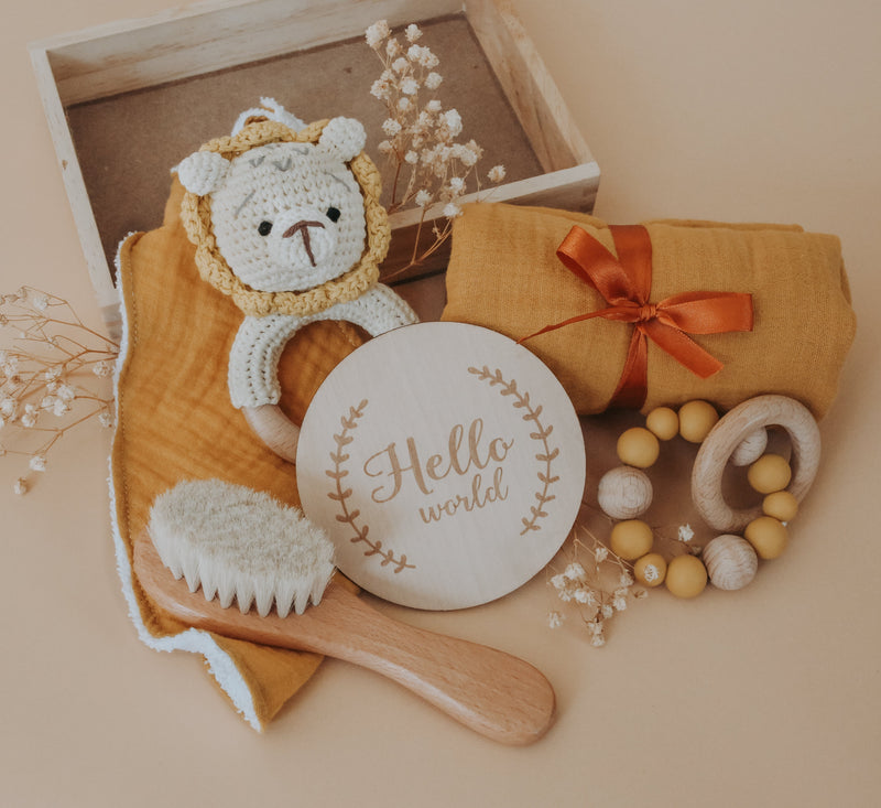 Newborn Gift Box embe