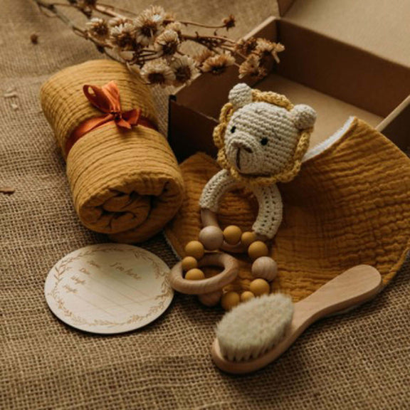 Newborn Gift Box embe