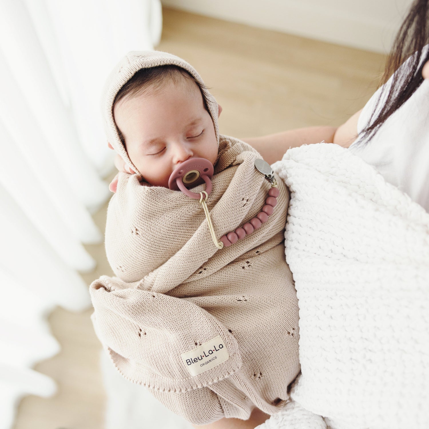 Organic Pointelle Baby Blanket + Hat Set – Soft & Breathable by Bleu La La