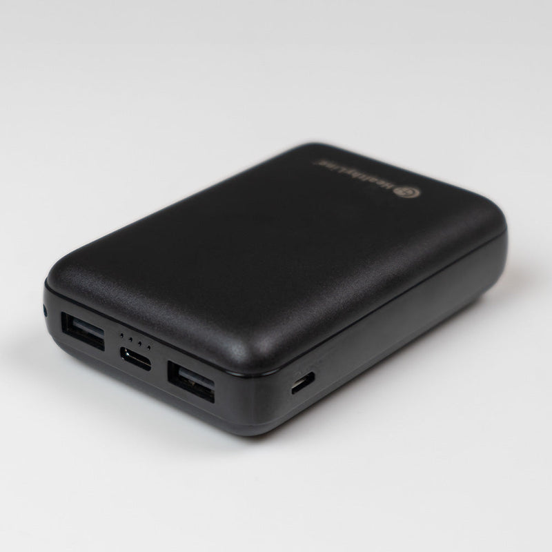 Power Bank 10,000 mAh with direct power through USB adapter, ensuring convenient and versatile use