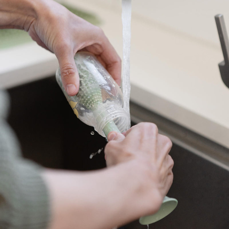 Bottle Brush – Safe, Smart Cleaning for Baby Gear by ezpz 