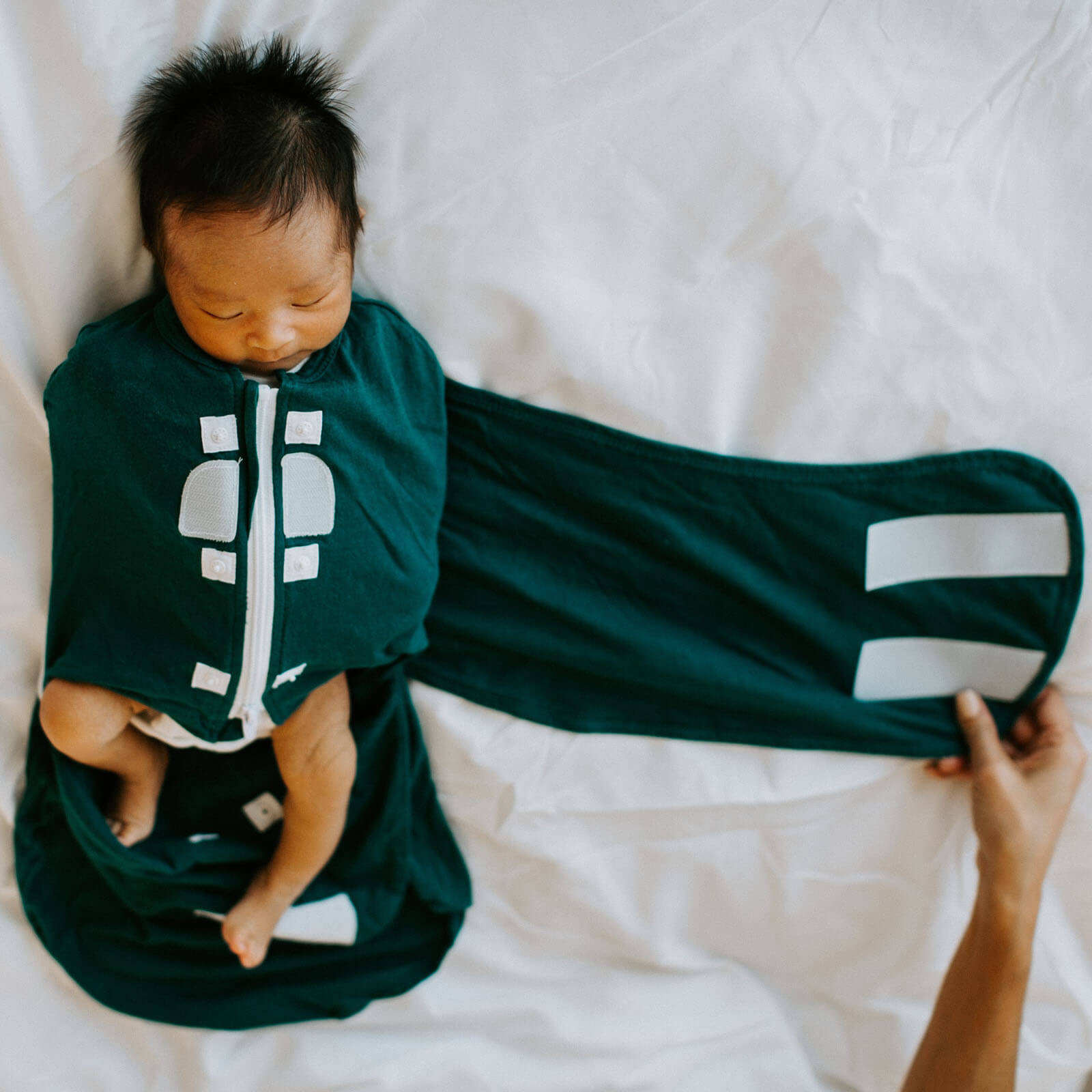 2-Stage Swaddle Bundle embe
