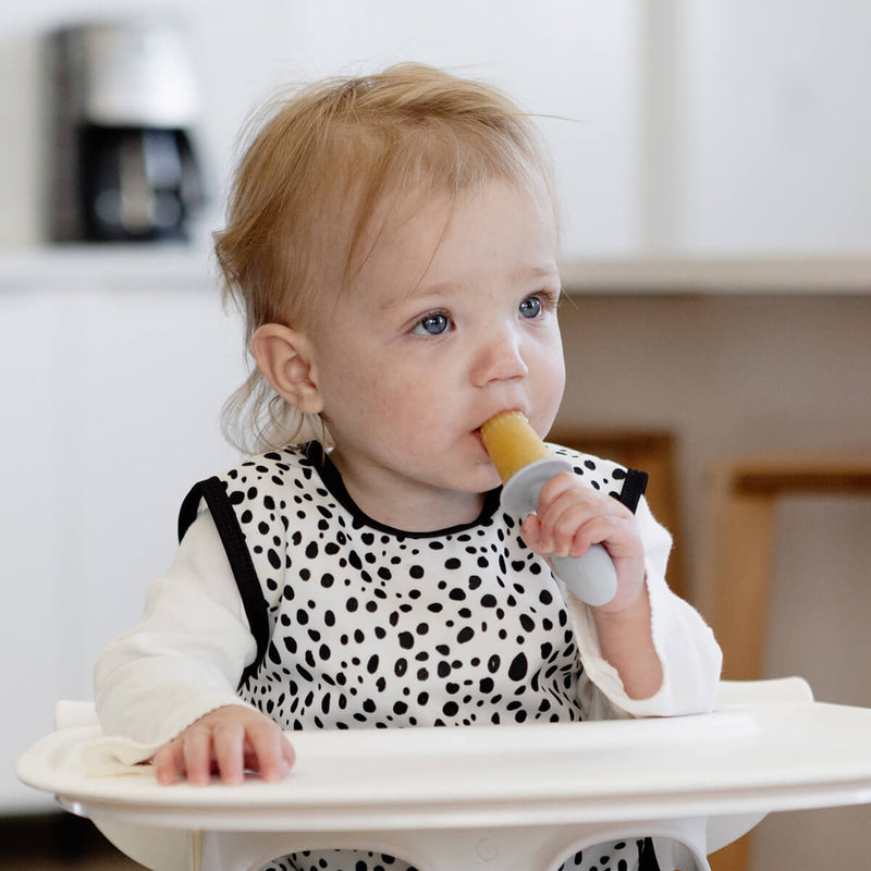 Tiny Pops in Pewter / Silicone Popsicle Mold for Babies, Frozen Puree & Breastmilk Popsicles #color_pewter / Tiny Pops – Baby-Sized Popsicle Mold for Nourishment + Teething Relief by ezpz 10