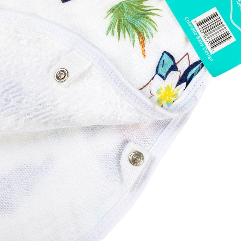 Colorado-themed baby gift set with muslin swaddle blanket and burp cloth/bib combo featuring mountain designs.