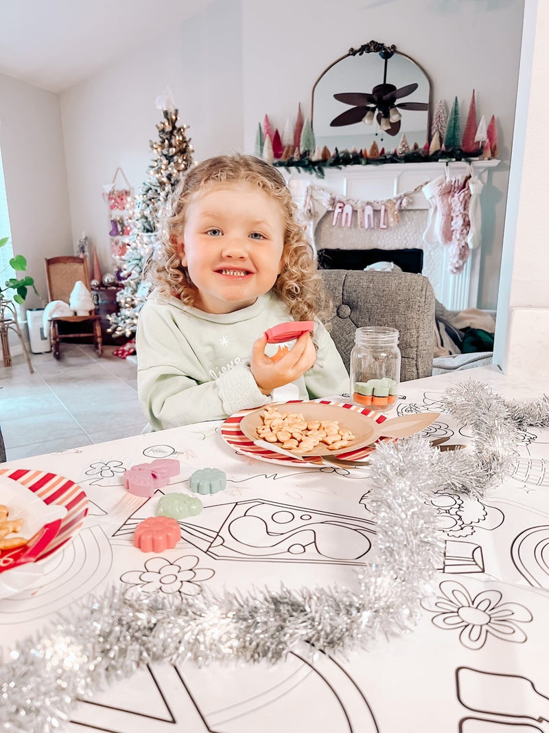 Groovy Christmas Coloring Table Cover