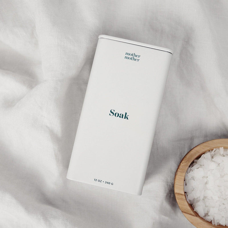 Magnesium flakes bath soak